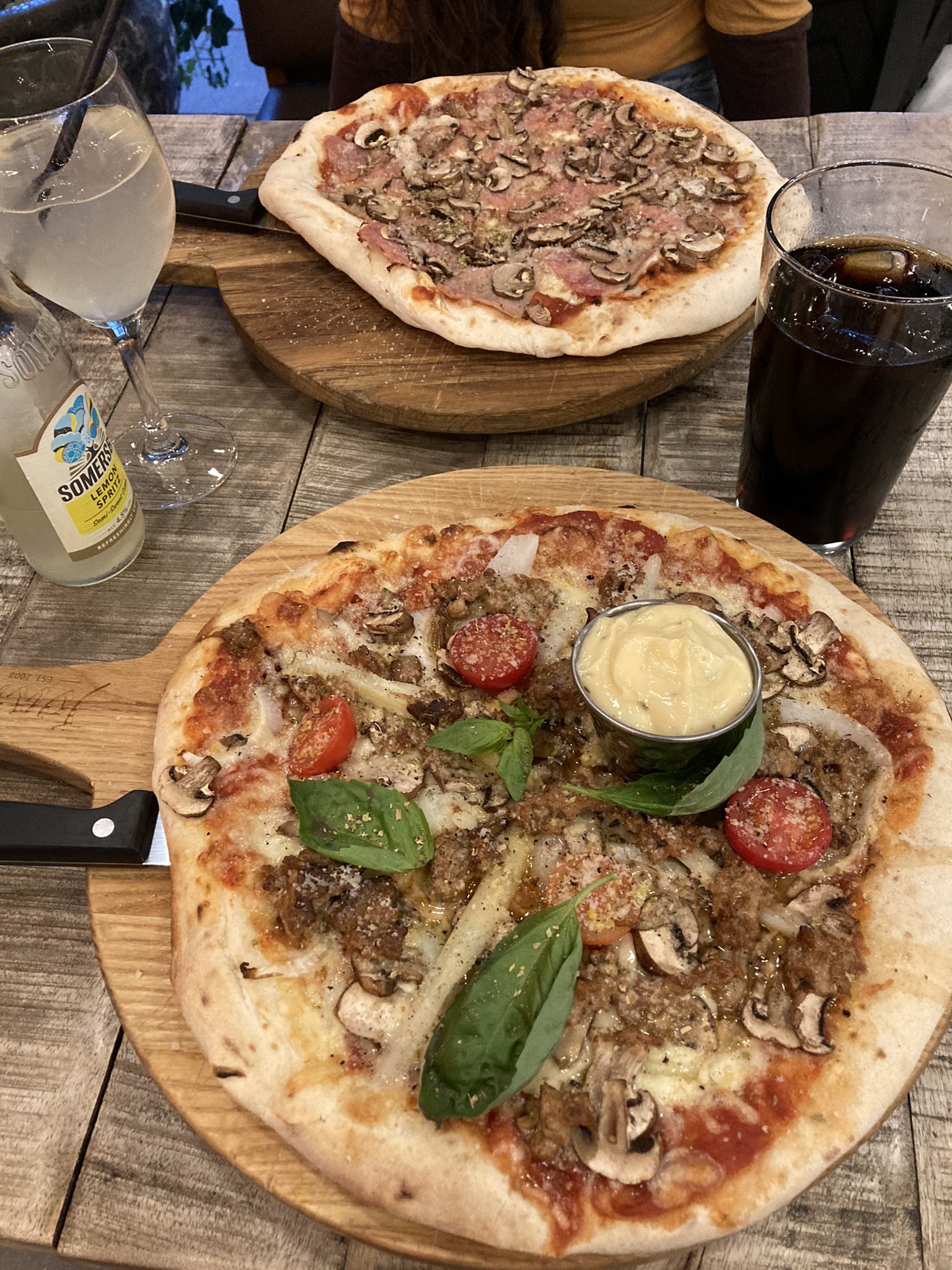 Tove on Twitter "disc golf in the rain and pizza kinda day https//t