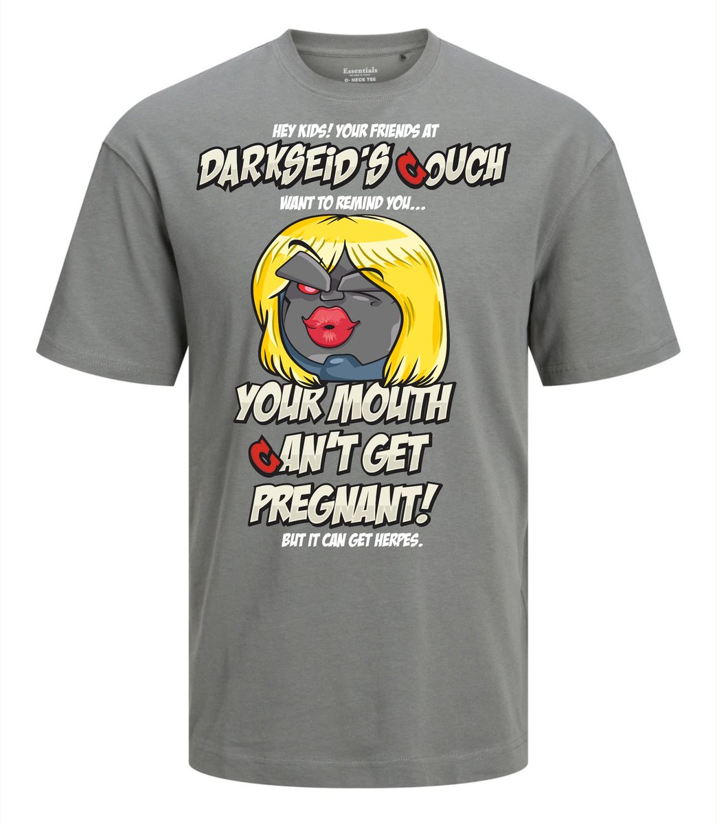 LuvPugs525's tweet photo. Ask and you shall receive, Mike! Jay designed you a t-shirt. 😁 @darkseidscouch https://t.co/W41ggswxDe