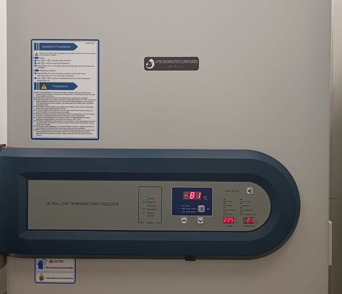 Finally the new fridge has arrived! already marked with the #microbiomeclinicians sticker 🙂 <a href="/deborarondine03/">Debora Rondinella</a> <a href="/RozeraTommaso/">Tommaso Rozera</a> <a href="/Will_fusco/">William Fusco</a> <a href="/sevandrea96/">Andrea Severino</a> <a href="/marcellofiorani/">Marcello Fiorani</a> <a href="/Mary_Ingrosso01/">Maria Rosa Ingrosso</a> <a href="/etobitmis_/">Eto</a>