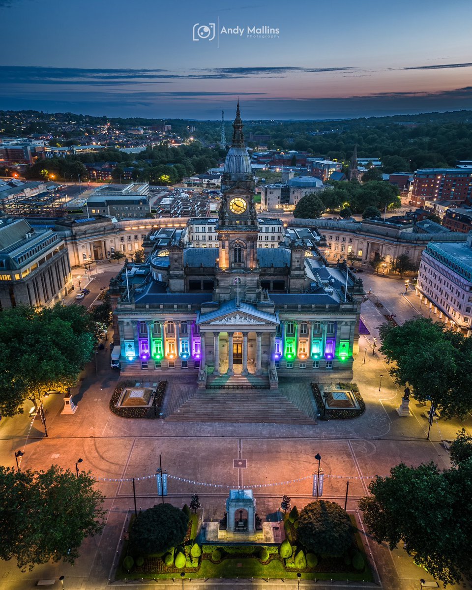 <a href="/vernonkay/">Vernon Kay</a> 

📸 l <a href="/andymallins/">Andy Mallins</a>