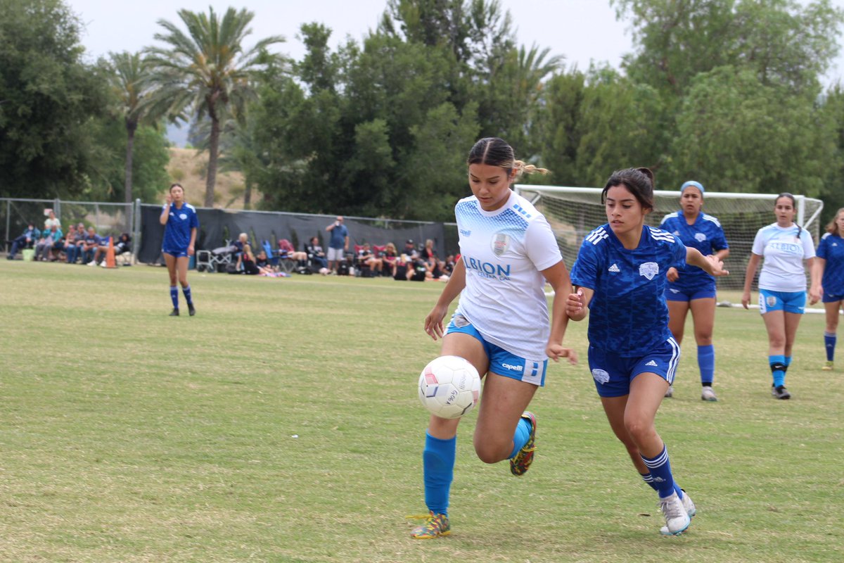 VictoriaY2024's tweet photo. SoCal Summer Showcase went 2-1 ! 2 goals from the third game 3 assists ! #AlbionSC #albioncentralcal #classof2024 #collegebound #seniorseason https://t.co/D9Gg5G6APP