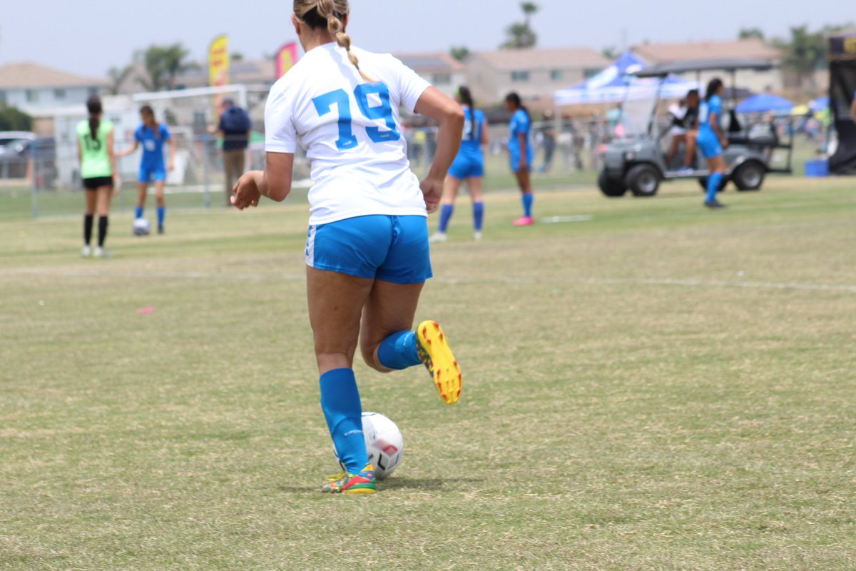 VictoriaY2024's tweet photo. SoCal Summer Showcase went 2-1 ! 2 goals from the third game 3 assists ! #AlbionSC #albioncentralcal #classof2024 #collegebound #seniorseason https://t.co/D9Gg5G6APP