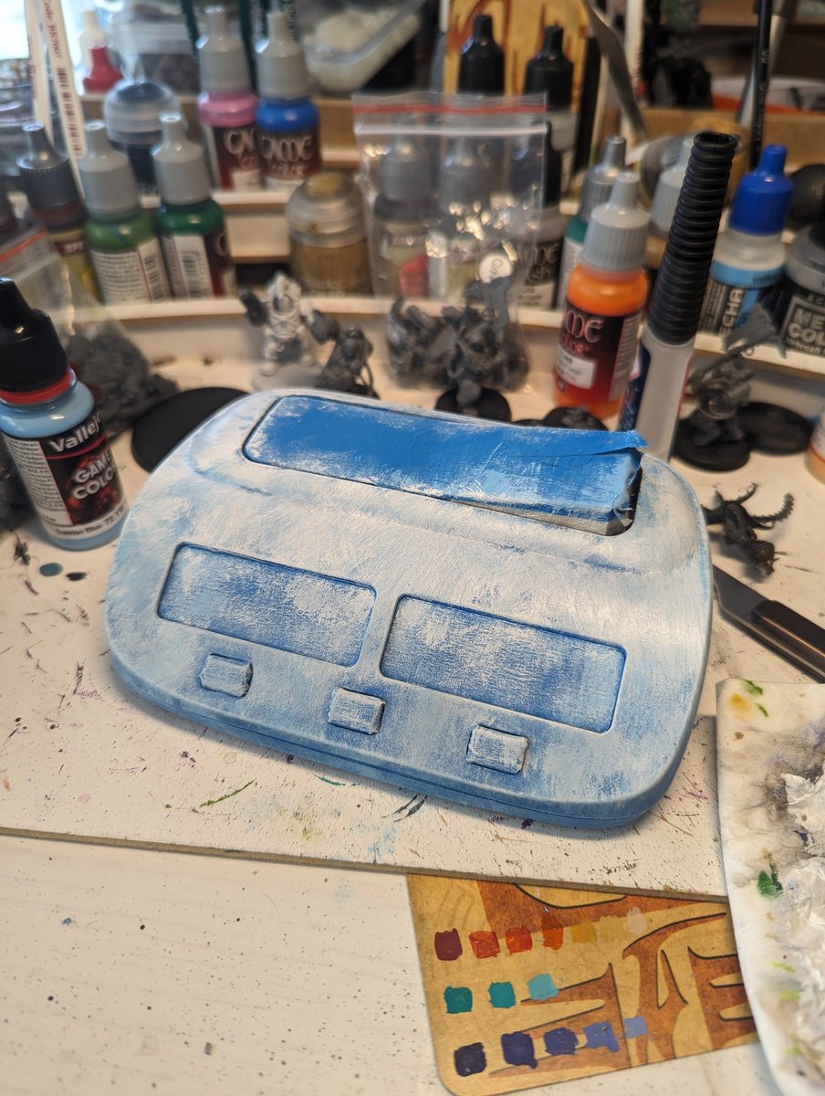 ASL_Miles's tweet image. Oh what did you do today Miles? Not much, just slap chopped a chess clock.

#WarhammerCommunity