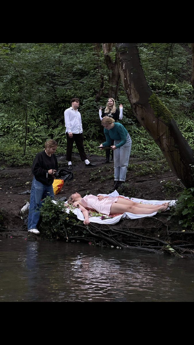 AvaGalli's tweet photo. Purgatory is a song about self-acceptance by @dazedbris featuring Kate Moody and Jack Warren, directed by me! 
🌊🍎🌾🌲

#film #bristolfilm #studentfilms #bristolbased #shortfilms #womeninfilm #womenmakefilm #femaledirector #bristolshorts #director #shortfilm #musicvideo https://t.co/hI6JZpycX9