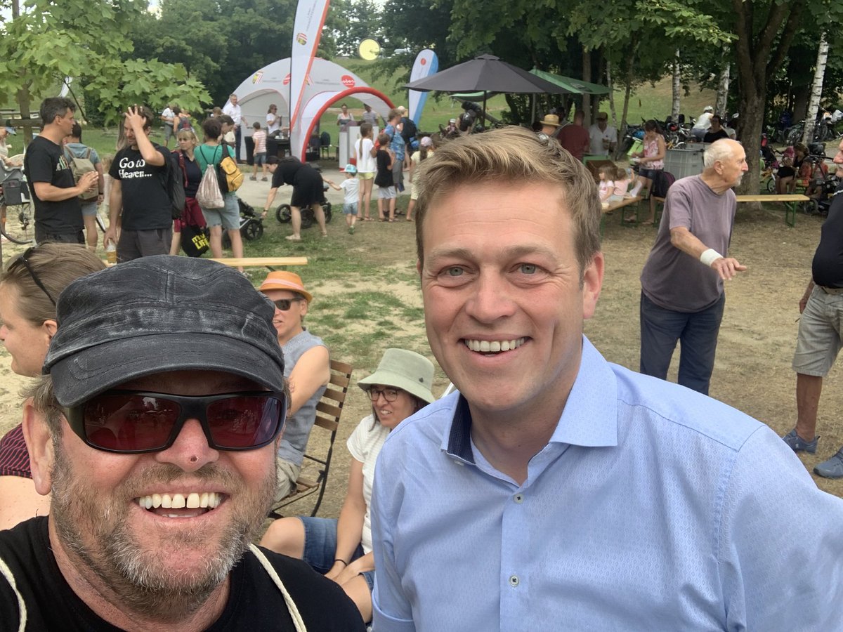 fkaineder's tweet photo. Erlebnistag Wasser des Landes OÖ in #Ottensheim. Feine Sache, @StefanKaineder https://t.co/OZN5xtDq0L