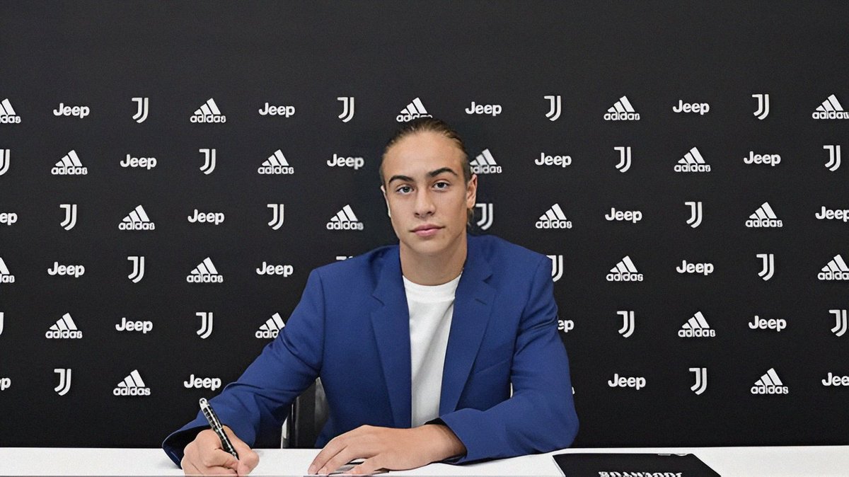 Fenerbahçe 18 yaşındaki Forvet Arkası Juventus'un genç yıldızı Kenan Yıldız ile çok ciddi şekilde  ilgileniyor bakalım ilerleyen günlerde neler olacak 
#KenanYıldız 
#ArdaGuler