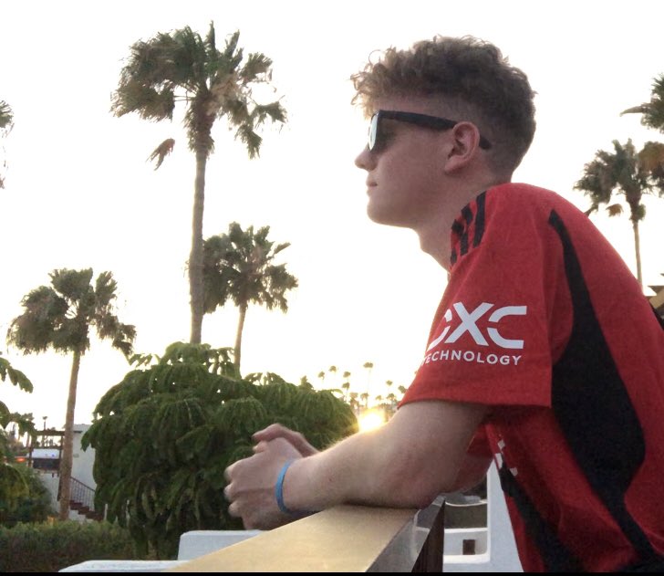 Repping red from afar … I’ll be back soon Reds! Good luck in SOS <a href="/KarmKolny/">Karmesi Kolommunity</a> @_RedApple_!! VAMOS!! 🫶❤️‍🔥