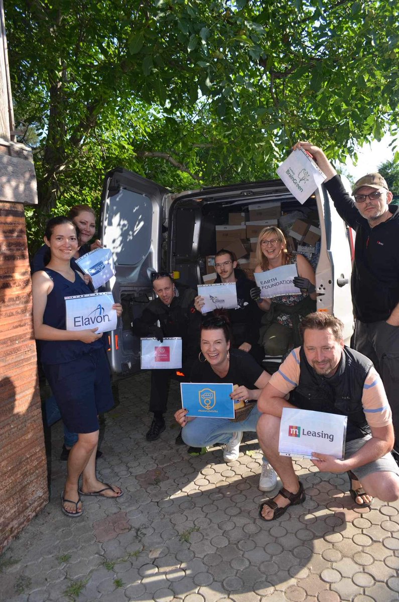 Another happy delivery of humanitarian aid in #mykolaiv 🇺🇦❤️