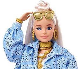 iCheewy's tweet photo. Abro hilo de las profesiones similares que tiene #Barbie y Jhony Sins 

Como ahora #Barbie está de moda por su película, hablemos de sus tantas profesiones que a tenido en todos los años de su existencia y como hay un personaje que le podría igualar su marca… https://t.co/rOPzKoayEC
