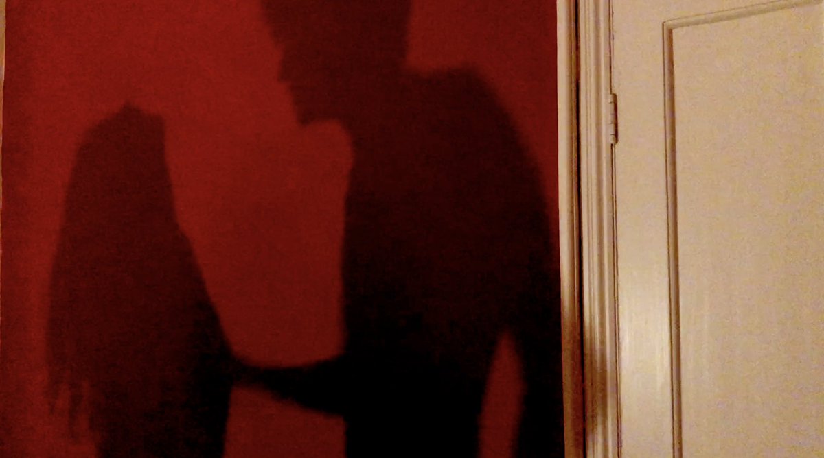 AvaGalli's tweet photo. Check out some stills from Invoker of The Beast!

“A dark tale of sacrifice when a young poet is seduced by a witch with her love potion”

🍷🦇🩸🕯️

#film #bristolfilm #studentfilms #shortfilms #womeninfilm #womenmakefilm #femaledirector #bristolshorts #shortfilm #horrorshorts https://t.co/gnM618RvGK