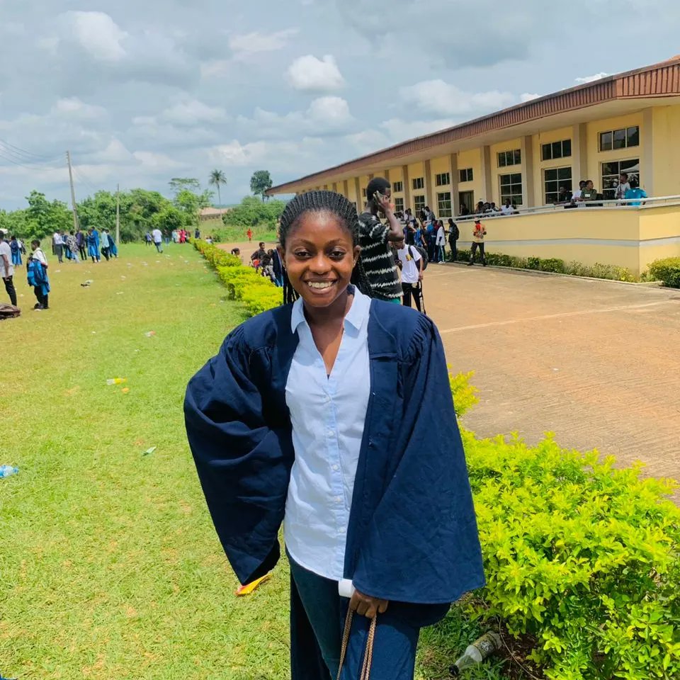 AdeolaAdeitan2's tweet photo. Matriculation to Convocation ijn🤞🙏🥰
#oou
#Congratulationtome https://t.co/2L6urDf7mq