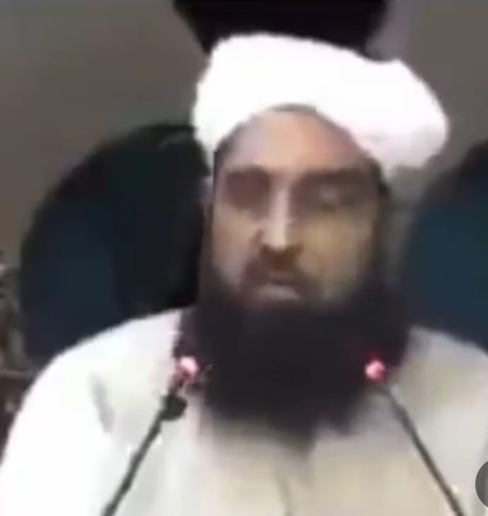 Voice_4_India's tweet photo. #Pole_Fitting_Hole
Wah! Re Islam
#GemsofIslam
Maulvi Says Marrying and sex with mother is
#NoSin
Rabia Say becoming 4th wife of her Mullah father is
#NoSin
Every teachings of Barbarian Desert Cult revolves around Hole and Pole
Animal Behaviour @summy1957 https://t.co/Njm8W19HAi