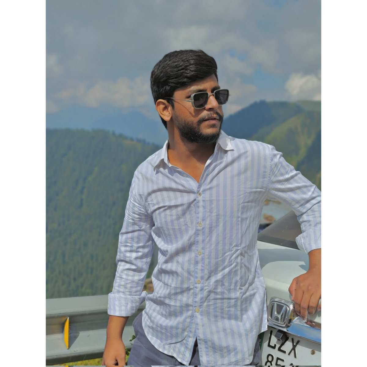 tweeter__baba's tweet photo. Kashmir❤️ https://t.co/H7e1x1qhrY