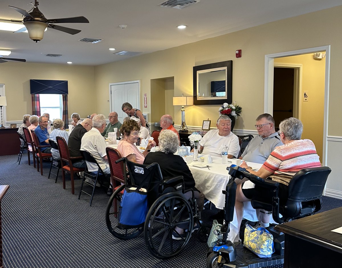 SpringhurstHC's tweet image. Wednesdays are always special at the Villas, because we spend the morning with each other in delightful conversations, while enjoying delicious donuts, fresh-hot coffee, and fresh-brewed tea. 
#SpringhurstVillaLife