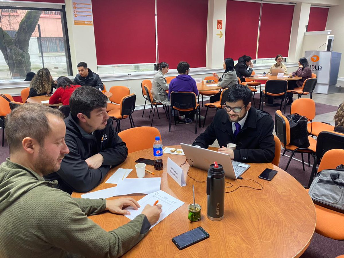 UDLA_CL's tweet photo. #ParticipaciónCiudadana: En el Campus Chacabuco de UDLA Sede en #Concepción hoy también se vive una jornada de Diálogos Ciudadanos autoconvocados. https://t.co/OU5r13PWGD
