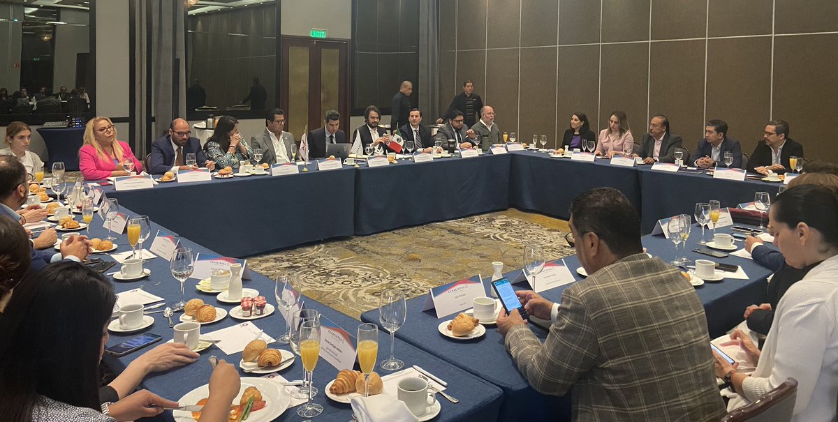 Comisión de Enlace Legislativo A.C. tweet media