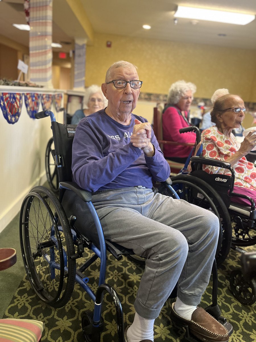 StMaryH's tweet photo. 🎶 We love singing you are my sunshine with Kris! 🎶 #trilogybff #trilogyliving https://t.co/E7KdfecIzs