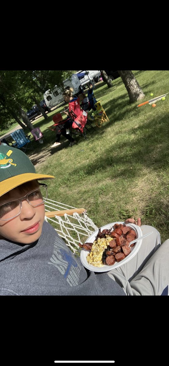 MallardsBullpen's tweet photo. Our best Breakfast of the Day showing yet for one of the biggest games of the year! Eli and Cade Undlin sweep the awards today with Eli taking the 🥇and Cade taking 🥈#steakneggs #sussyselfie https://t.co/RDQi3wXfyU
