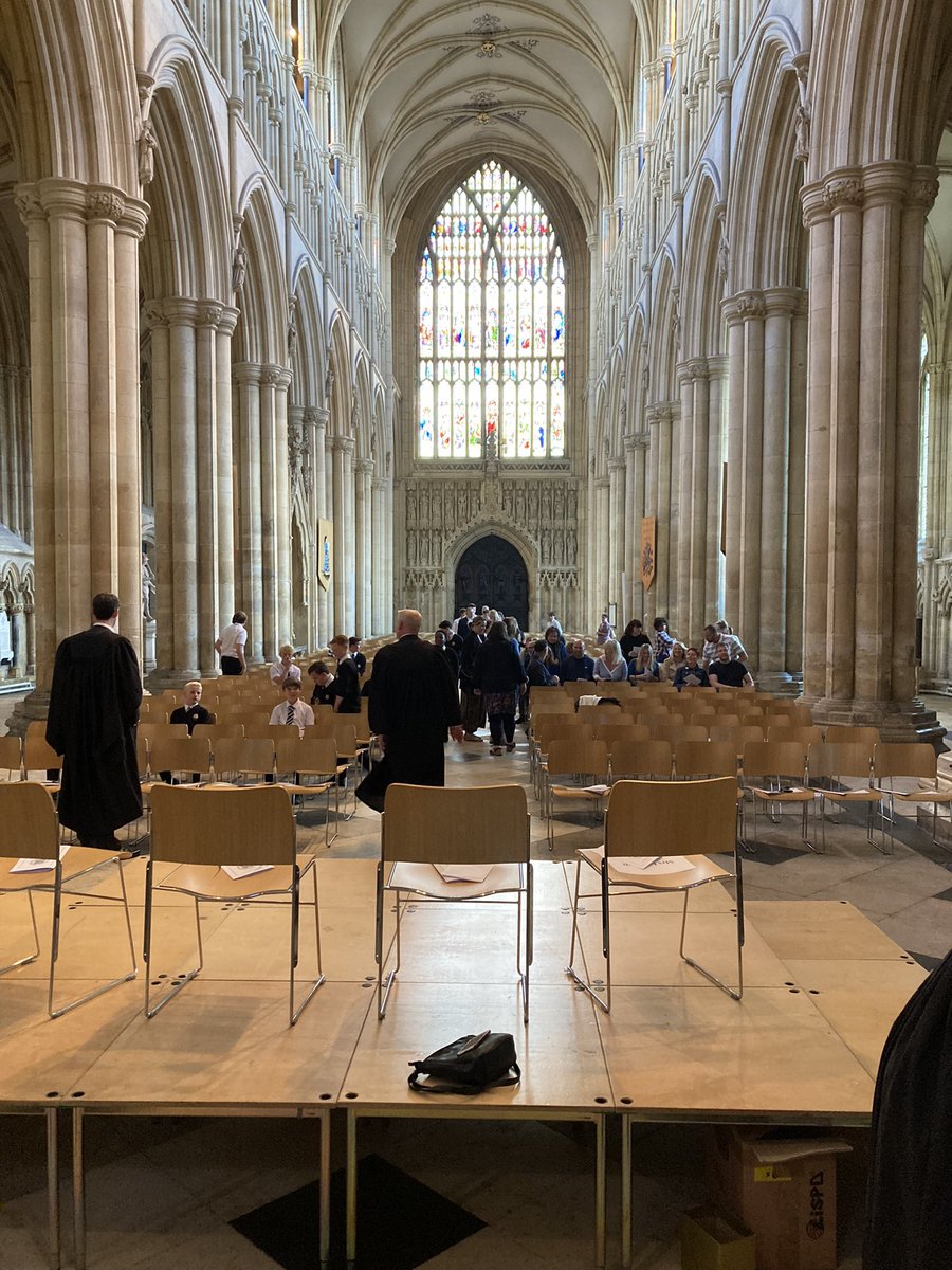 Brilliant speech night @Bev_Minster with @bevgrammar and the fabulous @tomastell as keynote speaker. Boys were well behaved and really listened well to all speeches. Even my effort!!