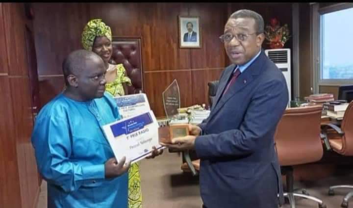 CRTV_web's tweet photo. La 4e édition du Grand Prix Francophilie des Médias se prépare. Qui remplacera Augustine Asta de la CRTV sur l'estrade la plus haute? Un début de réponse sera donné aux hommes des médias ce 06 juillet 2023 au Ministère de la Communication à 11h30.
#GPFM #RJ2C https://t.co/ooTqcODZFo