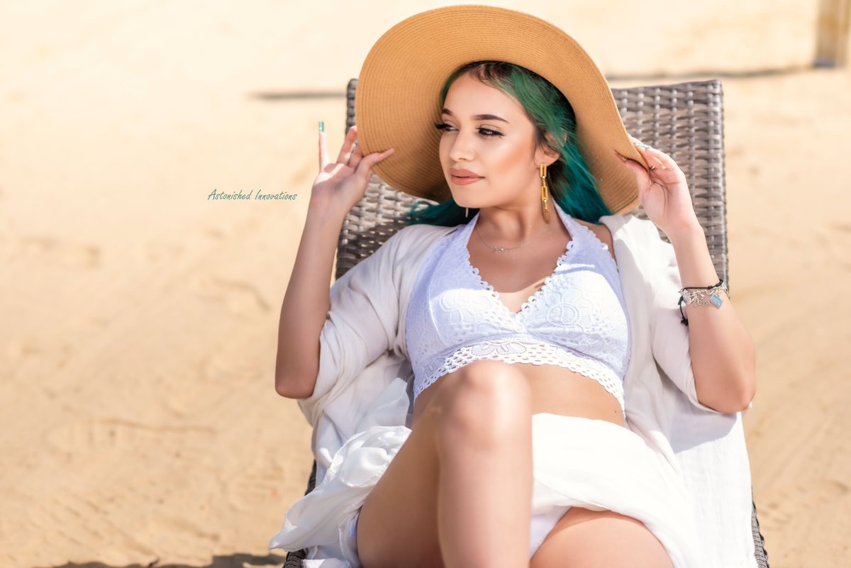 TrezzTheNiche's tweet photo. 📸@trezztheniche
•••
#MyOtherSide📷 #beach #simple #summervibes #models #modeling #photooftheday #photography #dfwmodel #dallas #DallasTexas #DallasTX https://t.co/lccI9BZ3zf