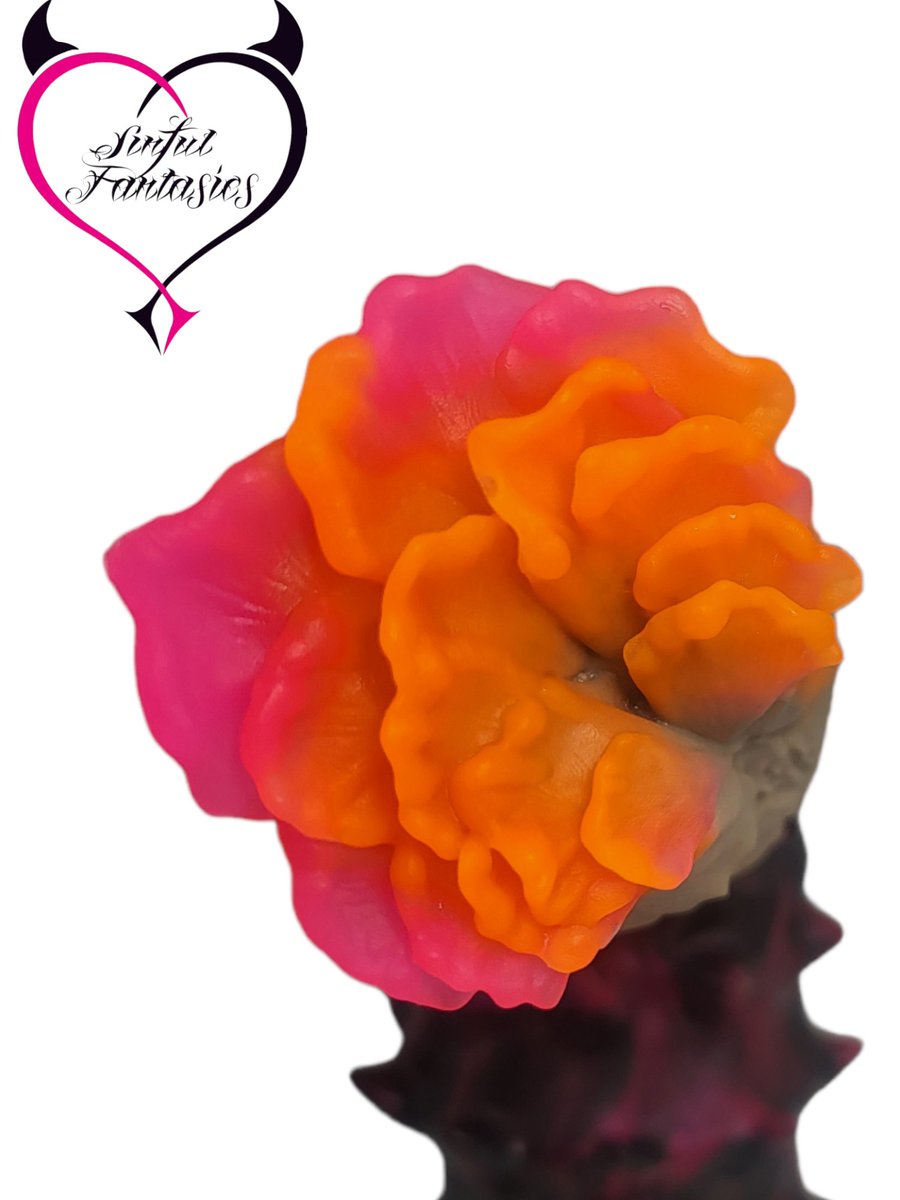 official_SinFan's tweet photo. First pull of our new Clicker model! Tried to do a grayish pale flesh tone with vibrant flower colors. Could of turned out better but the negative turned out good which matters the most! https://t.co/4fkeH0oKY8