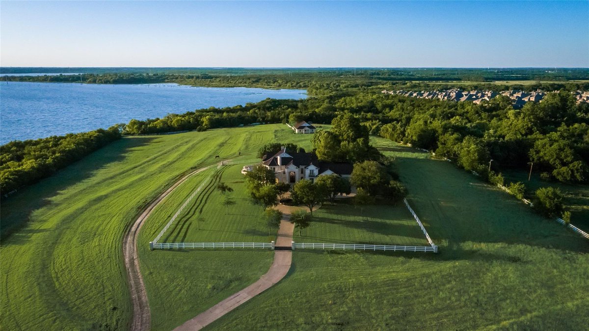 Adrian franco tweet media