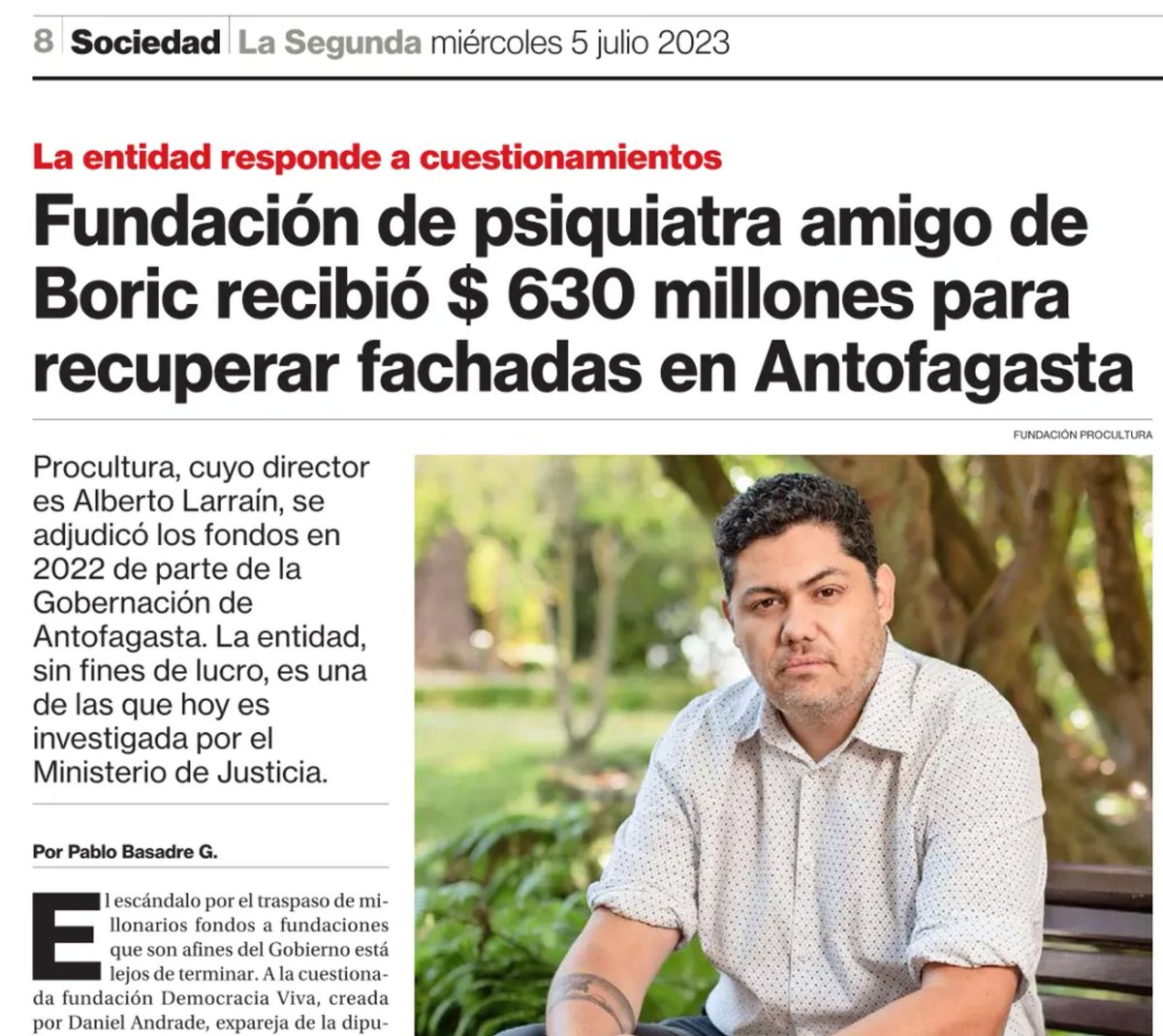 EJavierSpz's tweet photo. Nuevamente les traigo otra papita:
Alberto Larraín, yerno de Marta Lagos, Psiquiatra de Gabriel Boric y Director de la Fundación ProCultura, que no tiene giro de Construcción se adjudicó por asignación directa de la Gobernación de Antofagasta $630 millones para pintar fachadas https://t.co/wIFuRJBhwK
