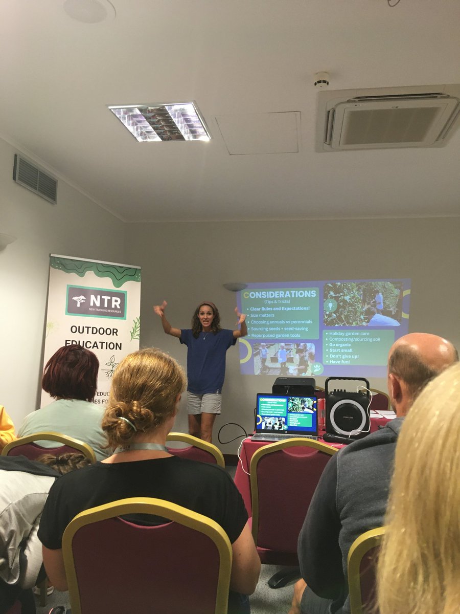 CEIP Plurilingüe de Maceda tweet media