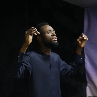 EbukaMic's tweet photo. #NewProfilePic https://t.co/YMOq5BTkJx