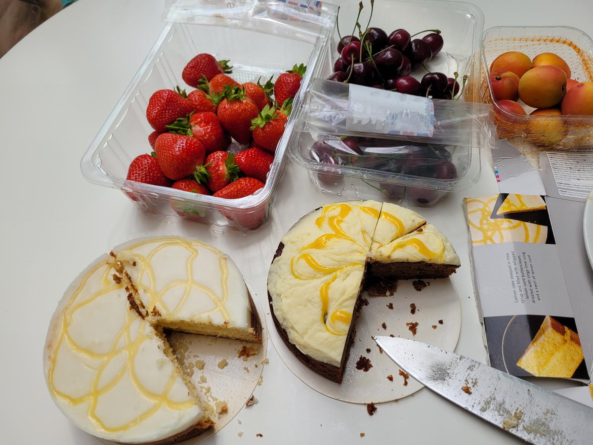 Fuiyoh!! Celebration today! A day late 🇺🇸, but always happy to enjoy cake!!