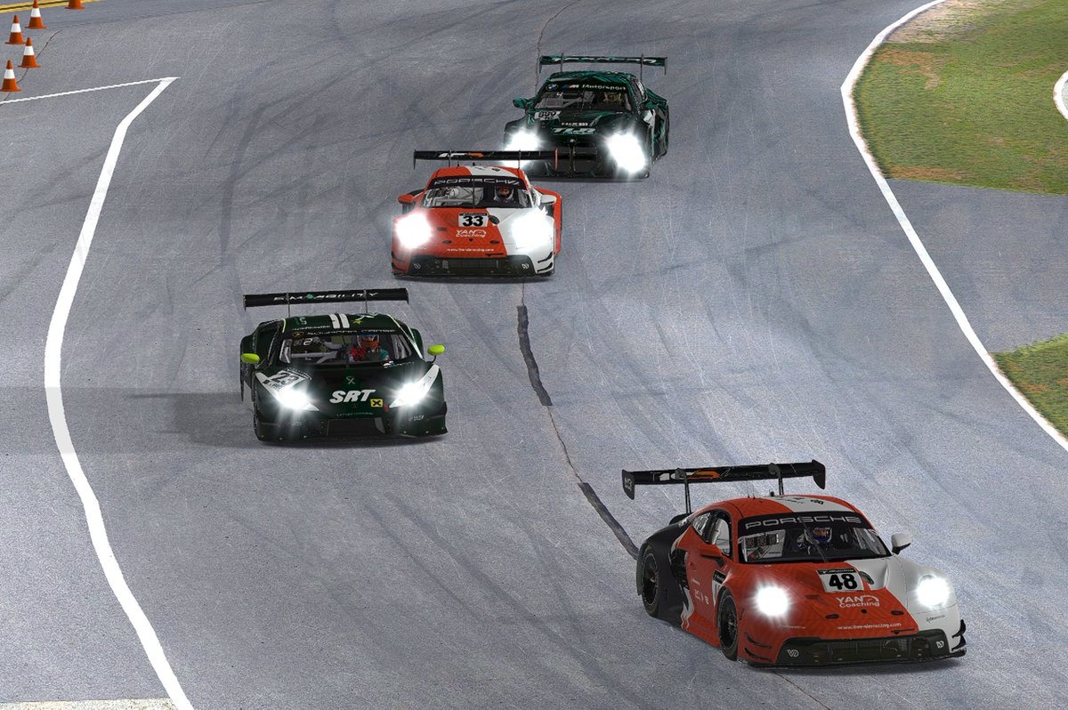 SimabilityRT's tweet image. PODIUM! Finally Ben gets the first podium for SRT in the RPM European GT3 Series around Daytona. Real hard luck for Ant who got himself up to 5th but after being tagged finished 23rd on debut. Rudy also had a tap from behind, finishing 28th. #LevelPlayingField 🥉