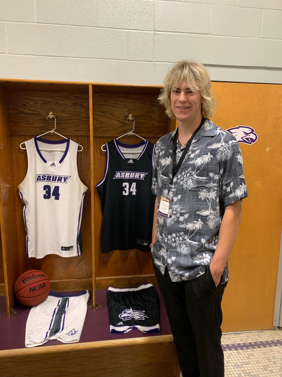 BraxWard's tweet image. I had a great time at @AsburyUniv hearing about @AsburyHoops. Looking forward to learning more about the program!!   Thank you so much Coach @authrill24 , Coach @CoachRussAU ,  &amp;amp; the rest of the coaching staff for having me down.
