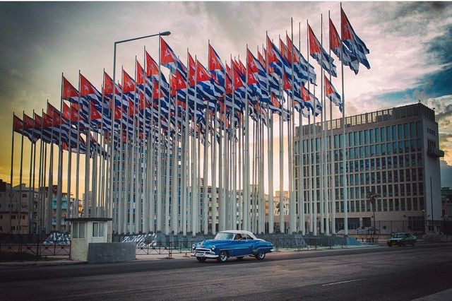 ¿Dónde están los que aman a CUBA?

¡¡Yoooo y mil veces yo!!