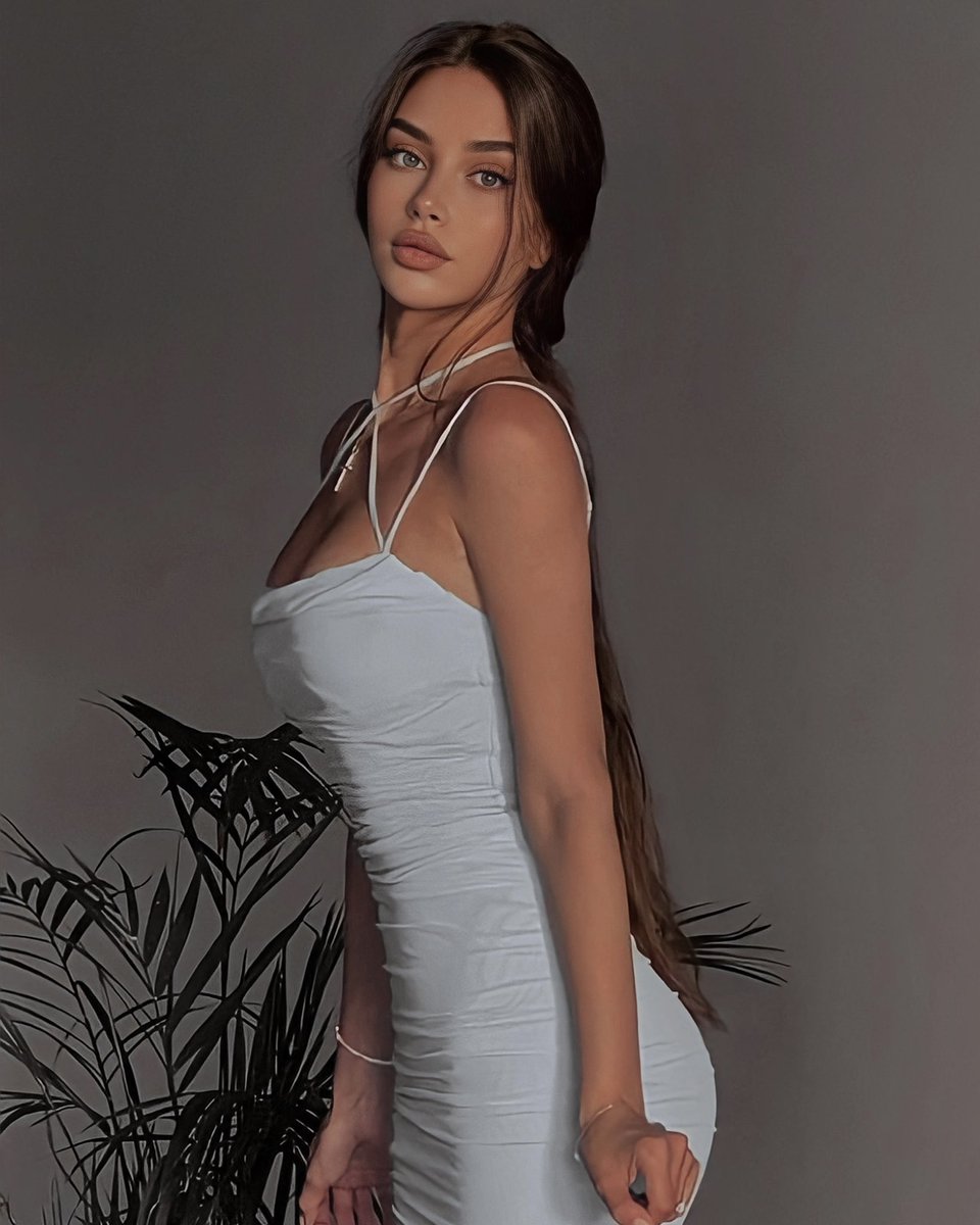 ︎

𝗖𝗛𝗘 𝗠𝗜 𝗖𝗔𝗗𝗘 𝗔𝗗𝗗𝗢𝗦𝗦𝗢 
𝗧𝗨 𝗠𝗜 𝗦𝗔𝗟𝗩𝗜 𝘿𝘼 𝙈𝙀.
︎

︎