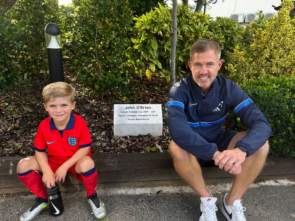 Great to be back at Motspur park tonight with my youngest. Paying respects to my former colleague John O’Brien a legend in young player recruitment <a href="/FulhamFC/">Fulham Football Club</a> 🙏🏻 remembering great times. Those little acorns are now solid oaks #talentID #London #FulhamFC