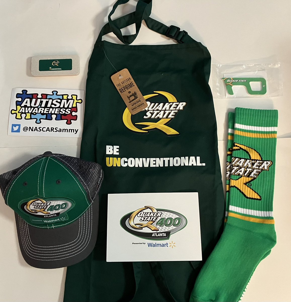 NASCARSammy's tweet image. 🚨It’s #GIVEAWAY TIME!!

This @QuakerState prize pack is up for grabs this week as I continue spreading #AutismAwareness in my favorite sport, @NASCAR

To enter: 
Follow, Retweet, tag some friends. 

Winner chosen at the 🏁 of the #QuakerState400 @ATLMotorSpdwy.