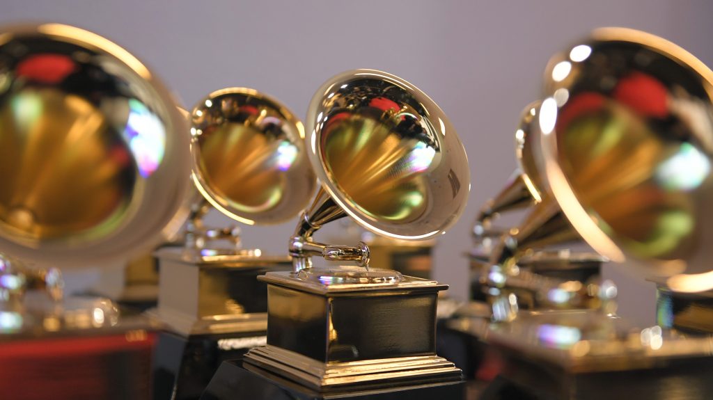 VibeMagazine's tweet photo. Grammys CEO Clarifies AI-Created Music Is “Absolutely Eligible” For Nominations https://t.co/XWhazQiLXl https://t.co/5cudqUyvHC