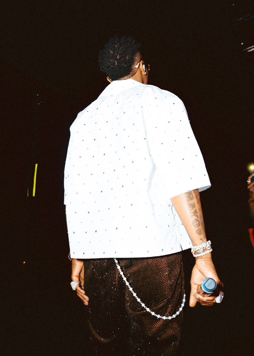 Wizkid (@wizkidayo) on Twitter photo 