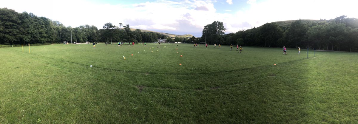 Digglefc's tweet photo. Great first session back tonight for Pre Season 2023.
28 lads involved including returning &amp; new players ⚽️🏃‍♂️👌
Diggle United, All Invited!

Same again next week 👊 https://t.co/k3NQY0lYak