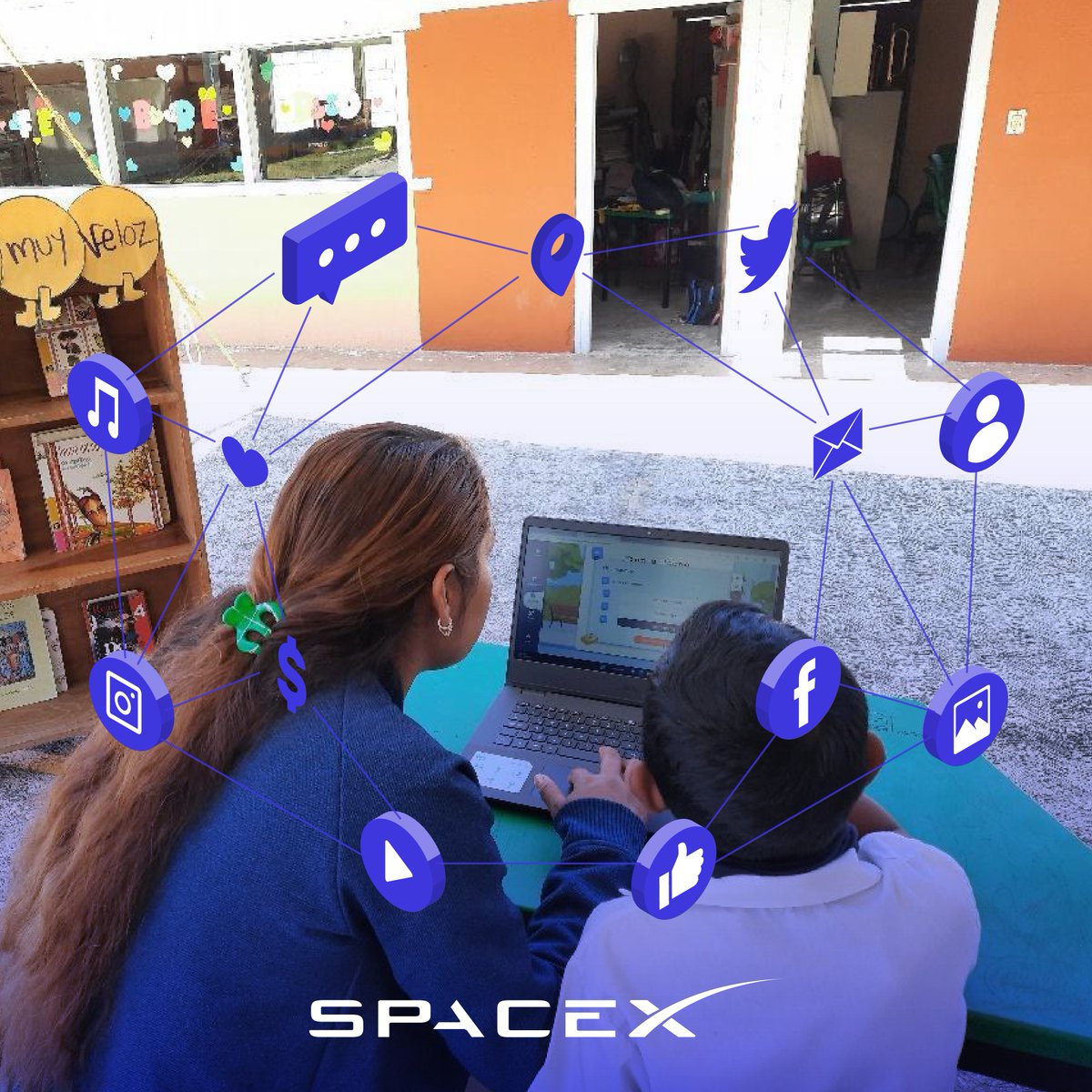 EnsenaporMexico's tweet photo. This year, thanks to a collaboration with @SpaceX , we installed 10 antennas that bring internet to 10 schools in need. https://t.co/FQEvJQDXoU