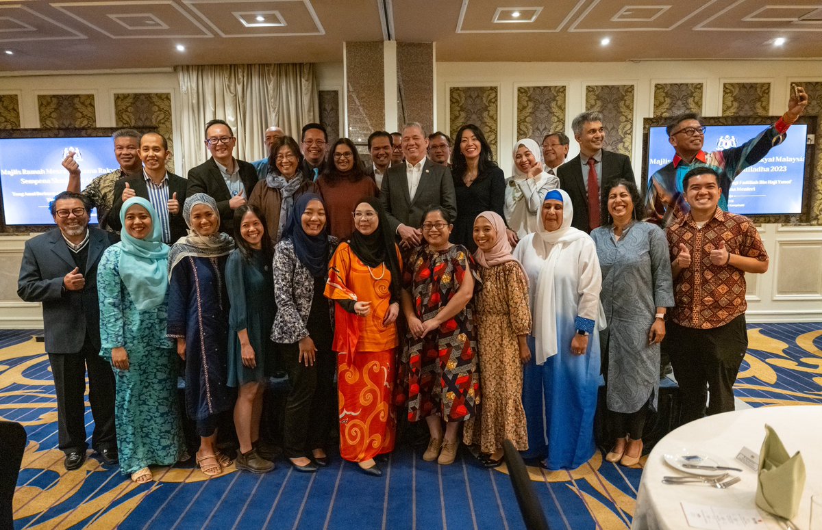 PetraJayaMP's tweet photo. Alhamdulillah, berkesempatan mengadakan pertemuan dan makan malam bersama Diaspora Malaysia di Fedora Hall, Villa Rosa Kempinski, Kenya, sempena lawatan rasmi ke negara berkenaan.
#TPMFY
#MPOF2023
#mykomoditi
#misisawitKenya
#KerajaanPerpaduan
#MalaysiaMADANI https://t.co/7S68l3cTnp