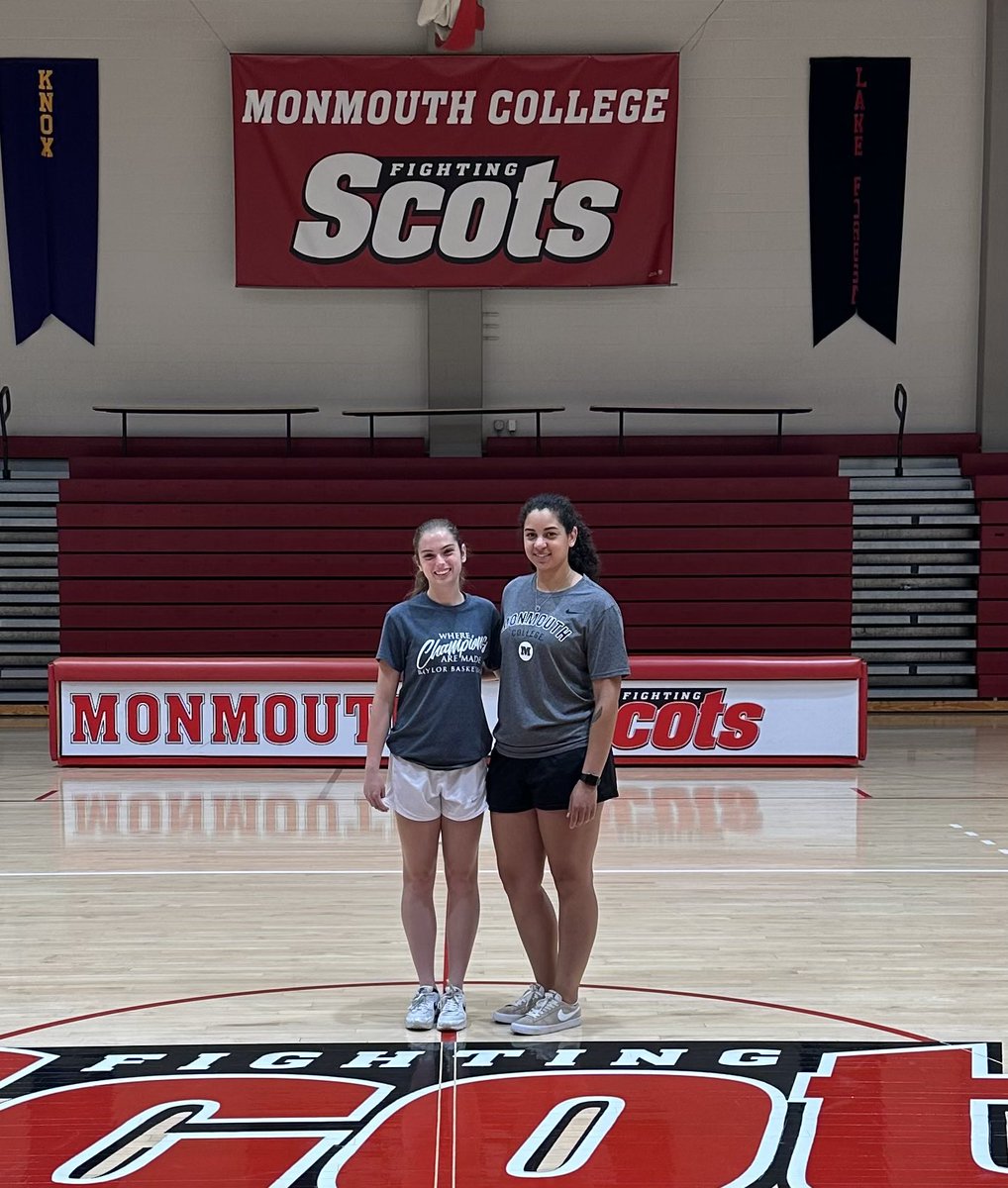 KKstager19's tweet photo. Thank you so much @coachmichelled3 for the unofficial visit at Monmouth College. I had a fantastic experience meeting you and touring the Monmouth campus. Looking forward to seeing you at TOC. https://t.co/rWYZx9YXvq