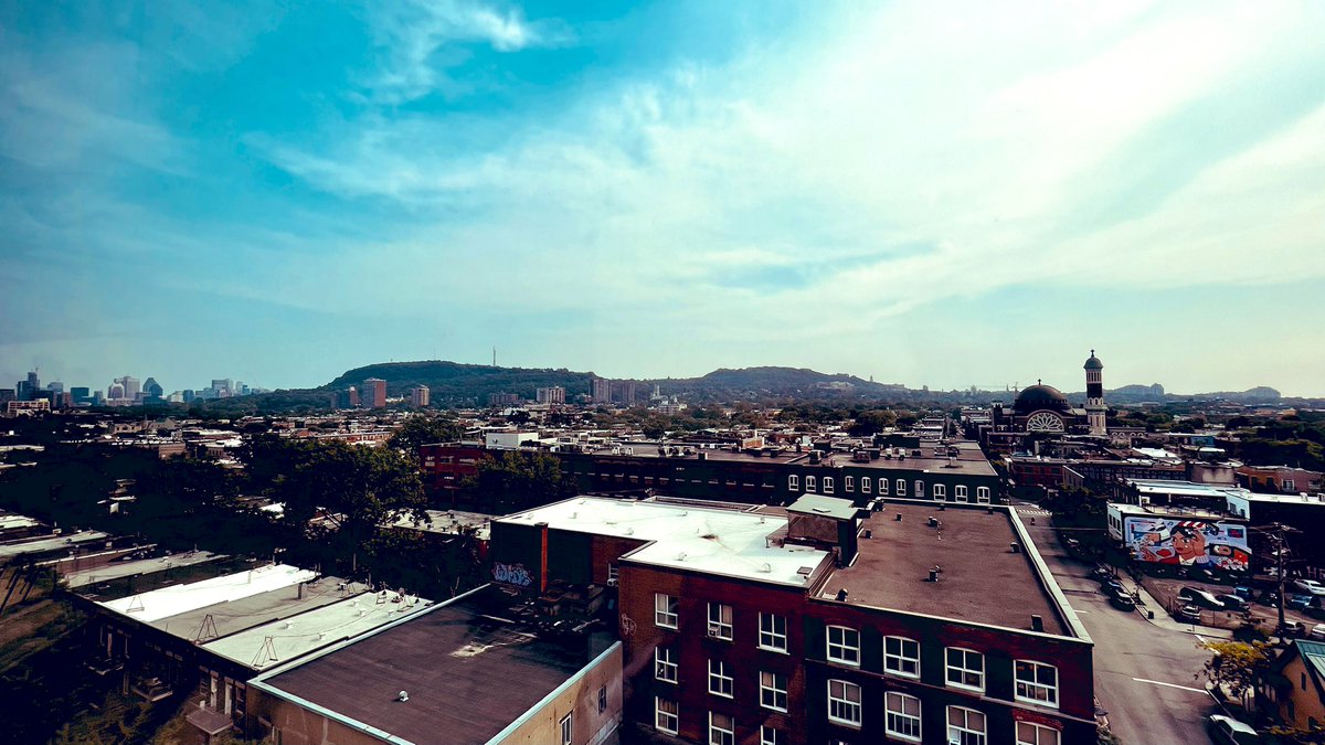 Montréal vue du Mile End 🩵

#MTLmoments