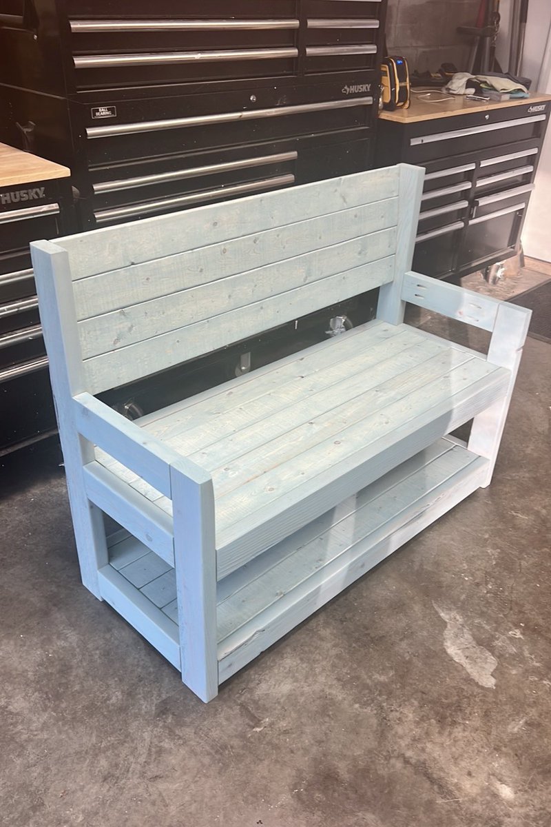 tamdrwoodworks's tweet photo. One of our benches stained in slate #beautiful #doubleshelfbench #hunbleyourself #nice #color #dewalt #minwax #allin #every #single #day #open #close #clarksvilletennessee #nahsvilletn #pleasantviewtennessee #tn #springfieldtennessee #tennessee #wood #hamdmade #kregjigproject https://t.co/Glko3DOQwz