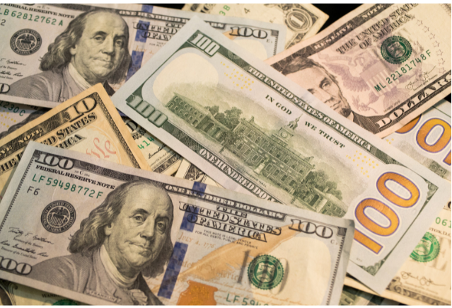 elliottwindow's tweet photo. What are the annual maintenance costs when you own a #home? #Windows #WindowWashing #CleanWindows #WindowCleaning #Meridian #EagleIdaho #HomeRemodeling #HomeMaintenance https://t.co/UFEwJha2uk https://t.co/5XKB1y341Z