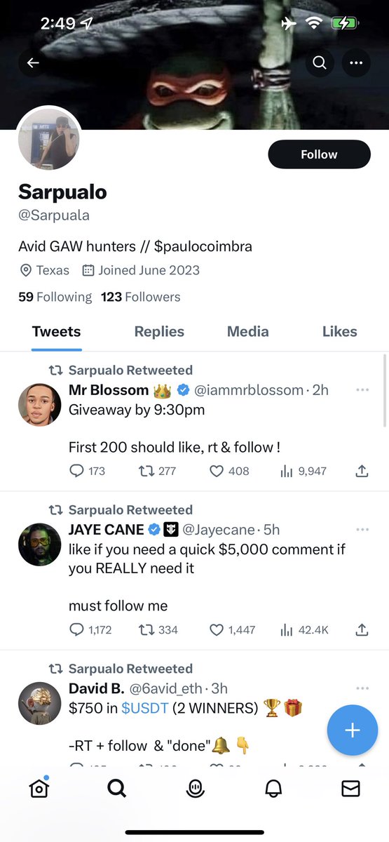 scamminghandles's tweet photo. As he did last time, @ovodeezytoiletz tagged the winner and congratulated them, but he wasn’t smart enough to remove the post from the last time this account “won” his fake giveaway. That post proves that @Sarpuala and @Namg577, the last “winner,” are the exact same account. https://t.co/0AqGP9hQyj