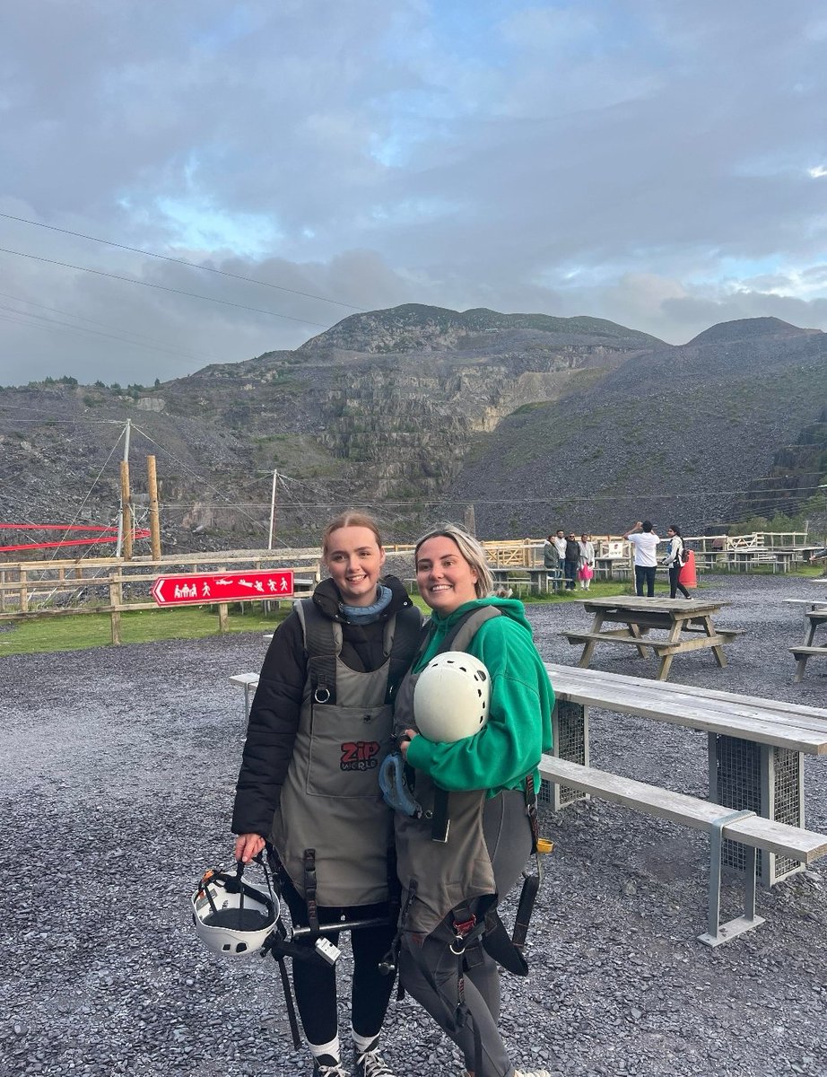 ⬇️⬇️
Shannon &amp; Niamh taking part in the zip wire event tonight.
Celebrating the 75th Birthday of the NHS &amp; Raising money for Tryfan Ward!
Well done girls, you were amazing 👏 💙 <a href="/NickyJo75735089/">Nicky Jones</a> <a href="/awyrlascharity/">Awyr Las: The North Wales NHS Charity</a>