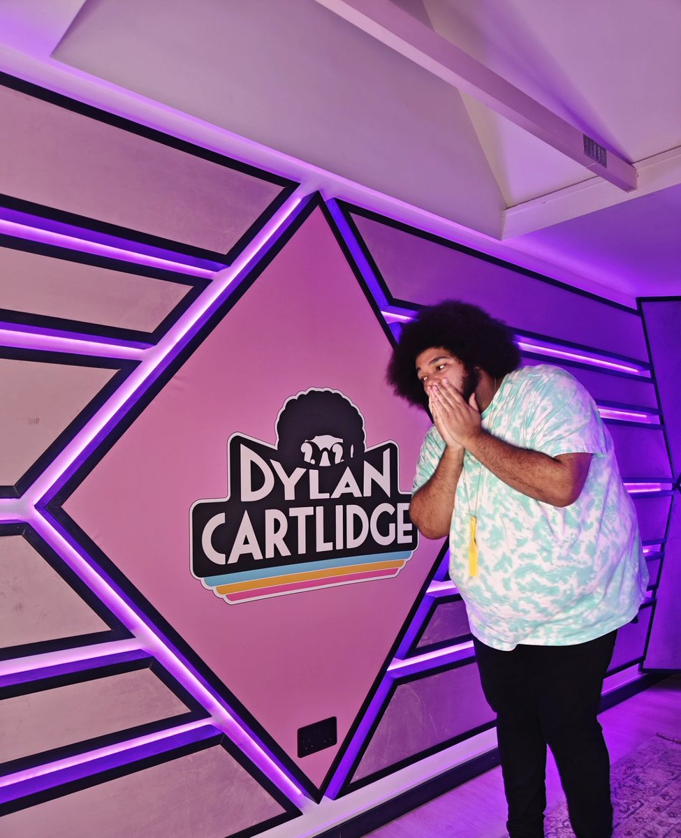 Dylan Cartlidge tweet media