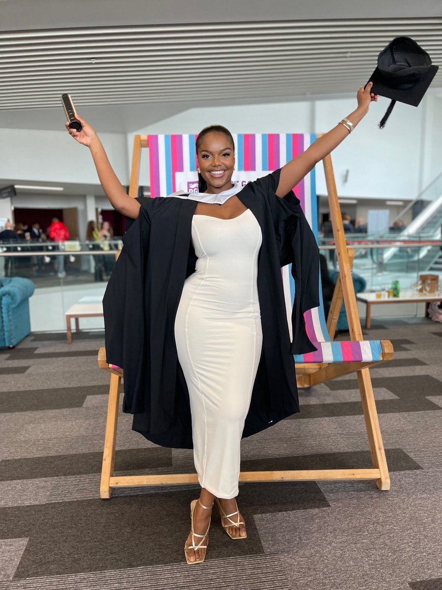 daniellemante's tweet photo. I did it! MSc Oil and Gas Accounting and Finance bagged! Thank you God ♥️ https://t.co/fqYqOqNVLy